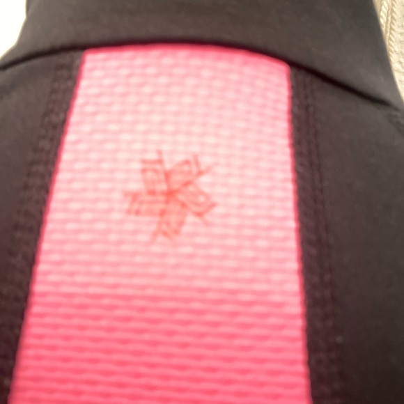 TSK Gear womens Jacket size s/m workout clothes - Picture 4 of 5